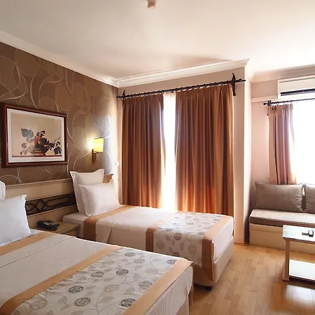 Romance Hotell
